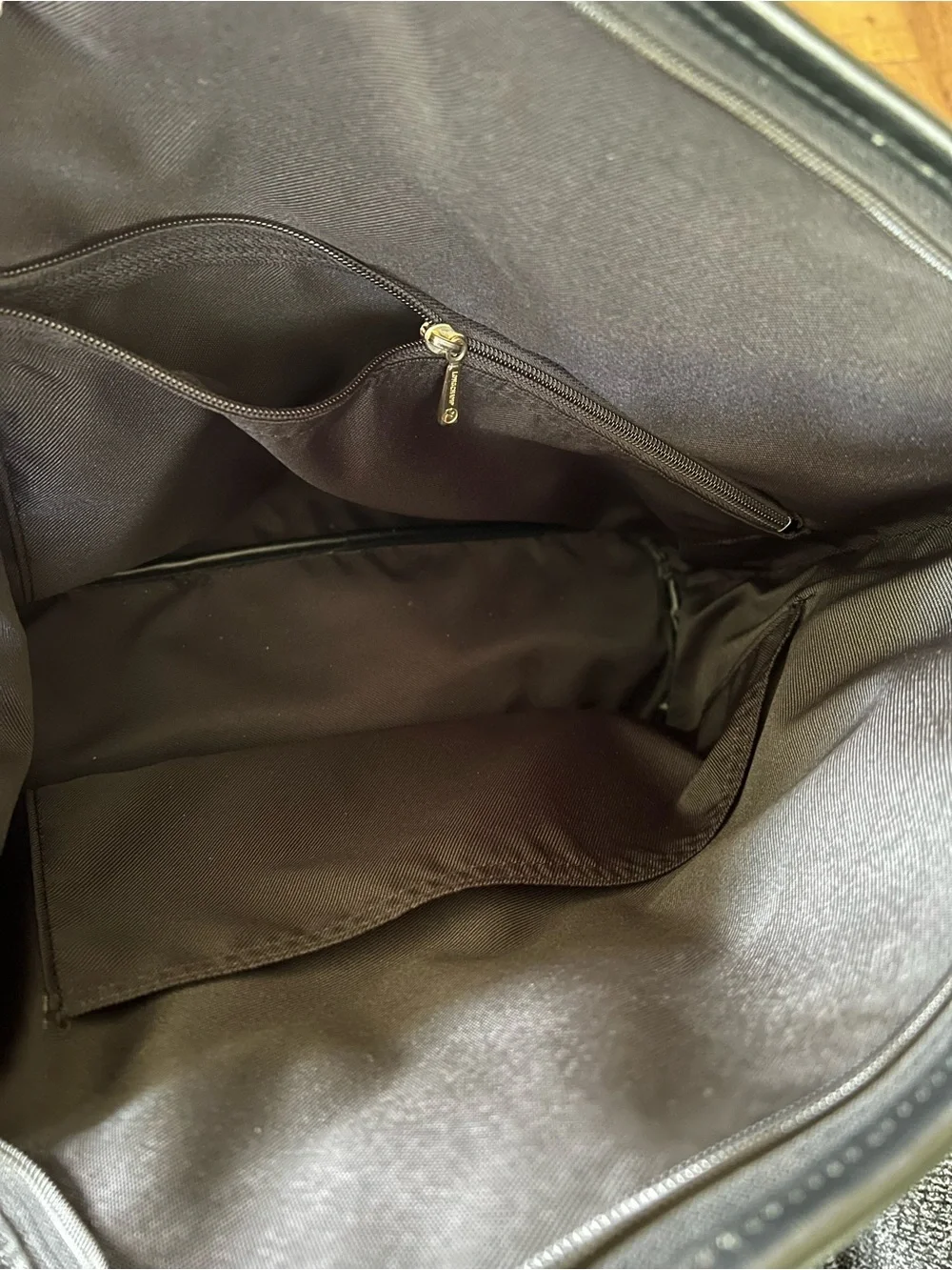 Longchamp Black Leather Expandable Shoulder Bag with Bamboo Toggle Roseau